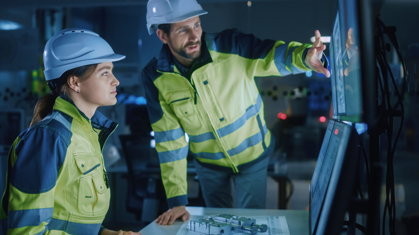 Condition Monitoring Aufgaben zweier Werker