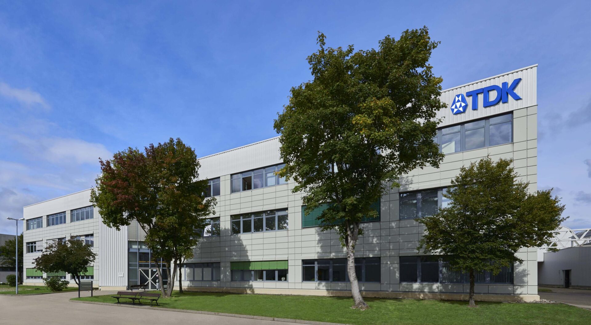 TDK Gebädue in heidenheim in der Außenansicht